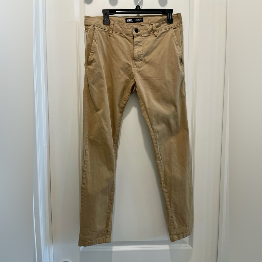 Zara Men's Khaki Chinos